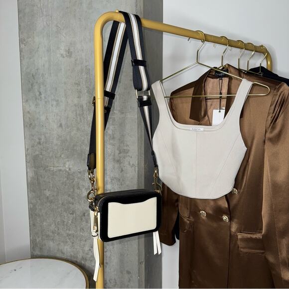 New Marc Jacobs Off-White “The Snapshot” Shoulder Bag - Picture 12 of 16